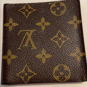 Louis Vuitton Men’s Wallet